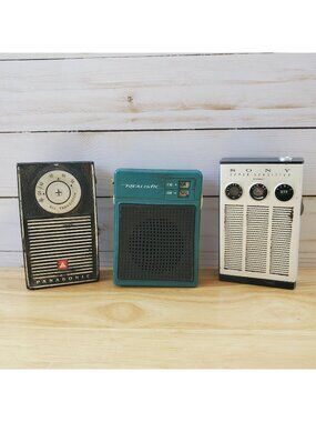 Lot Of 3 VTG Transistor Radios Non Working Panasonic Realistic Sony Parts Only